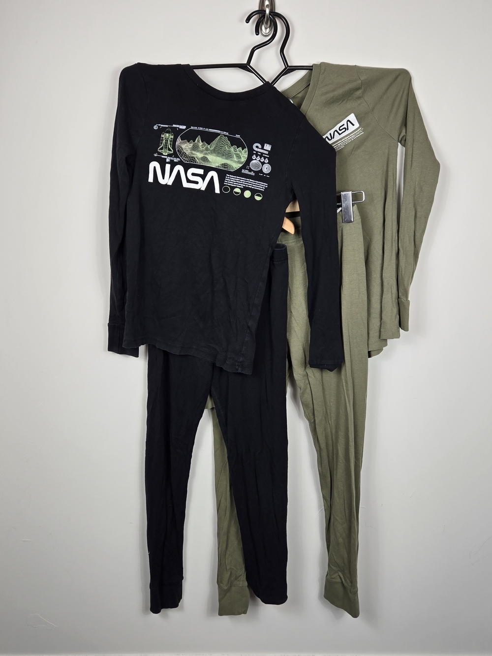 H&M Kids NASA Pajama Sets 13Y Black Olive Green 4 Piece Space PJs